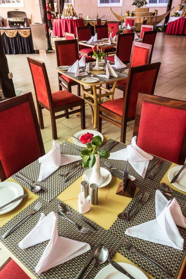 Prideinn Hotel Raphta Nairobi Ngoại thất bức ảnh